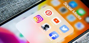 social media phone