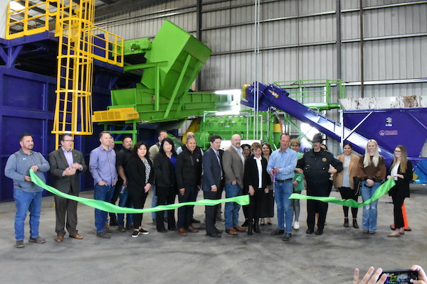 depackager ribbon cutting