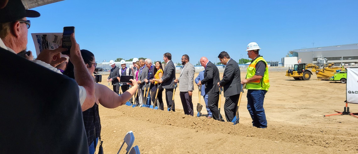 airport groundbreaking