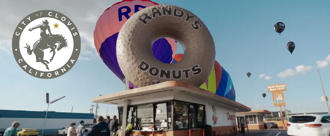 randy's donuts clovis with hot air balloons