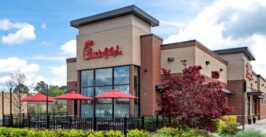 chick fil a restaurant from the outside