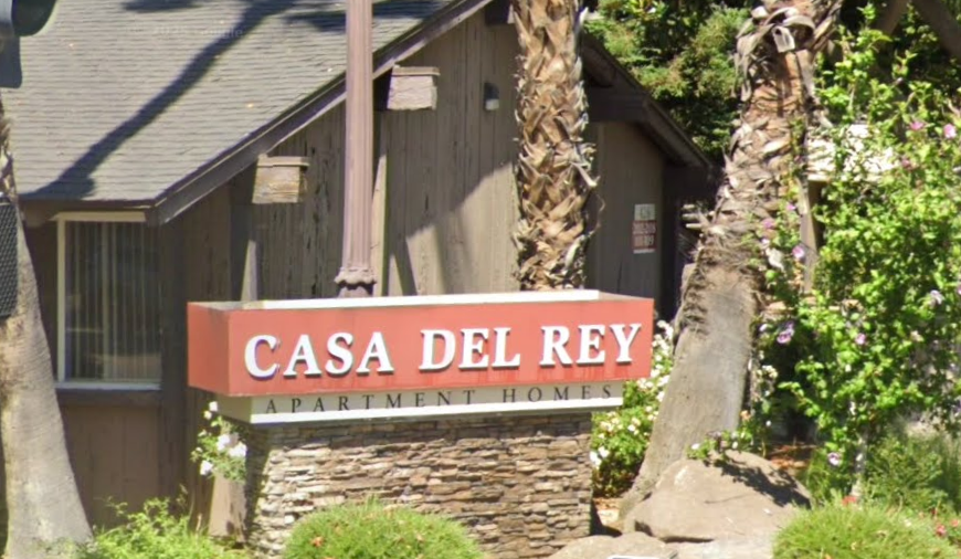 Fresno's 244-unit Casa Del Rey apartments hit market for $37.9 million